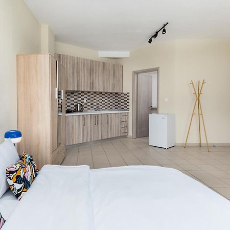 Bauhaus By Halu! Apartment Thessaloniki Exterior photo